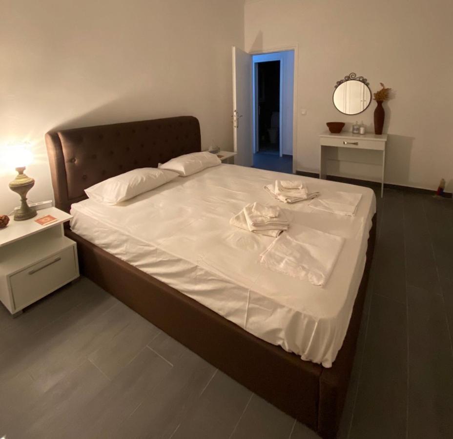 Casa Di Vittorio Lägenhet Kanoni  Exteriör bild